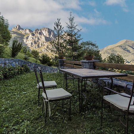 La Posada De Cucayo Dobres Kültér fotó